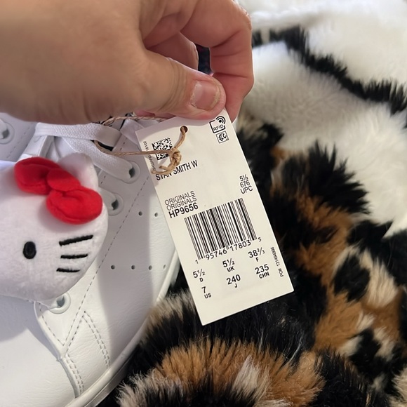 NWT Stan Smith Adidas hello kitty - Picture 2 of 6
